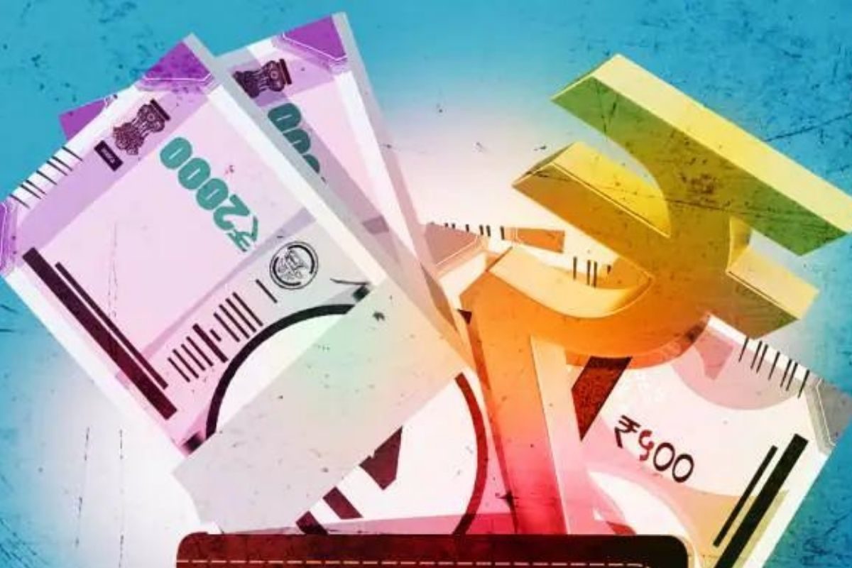 निजी क्षेत्र के कई बैंकों ने  एफडी पर ब्याज दरें बढ़ाने की गुरुवार को घोषणा की है. 
