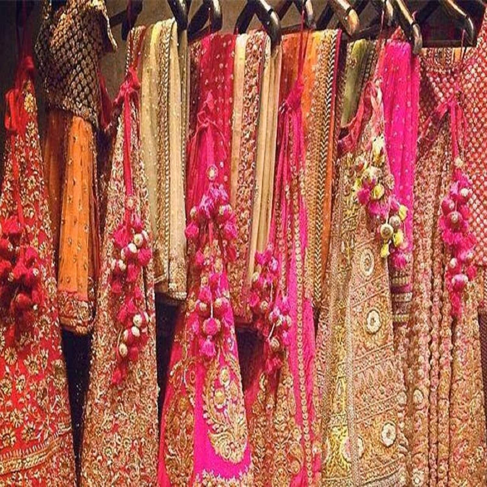Bridal Lehenga On Rent at Rs 1500/piece | Chandni Chowk | Delhi | ID:  23513972248