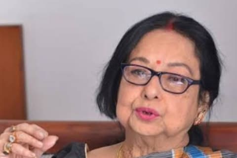 अस्पताल में भर्ती Madhabi mukherjee की ठीक होने के लिए दुआएं मांग रहे लोग