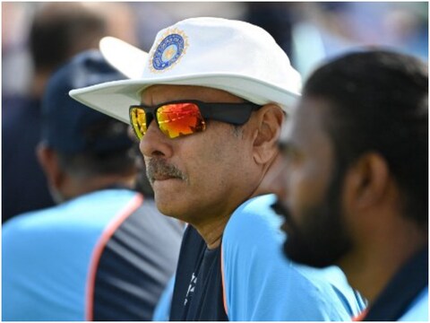 T20 World Cup 2022: रवि शास्त्री (Ravi Shastri) ने कहा कि टीम को फिनिशर की जरूरत है. (AFP)