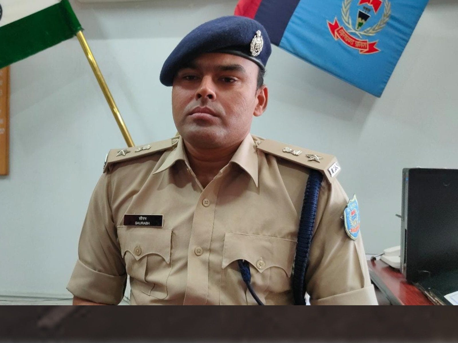 सिमडेगा में महिला से छेड़छाड़ करने के आरोपी एएसआई को एसपी ने किया निलंबित -  sp saurabh suspends asi accused of molesting woman in simdega nodaa –  News18 हिंदी