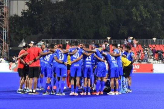 भारतीय हॉकी टीम एशिया कप हॉकी के सुपर 4 चरण के अपने आखिरी राउंड रॉबिन लीग मैच में दक्षिण कोरिया से भिड़ेगी. (PIC.HI Twitter) 