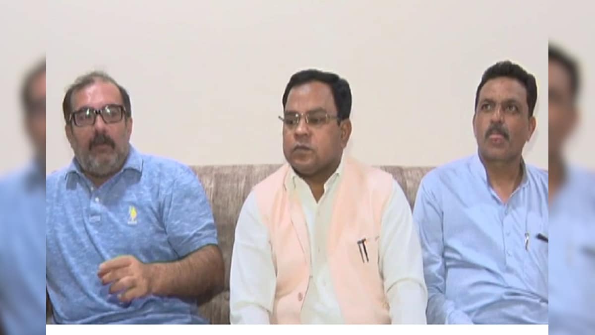 चुनाव की दस्तक के बाद कांग्रेस में तैयारी शुरू, भारी गुटबाजी के बीच अहमद हसन ने की वन टू वन चर्चा