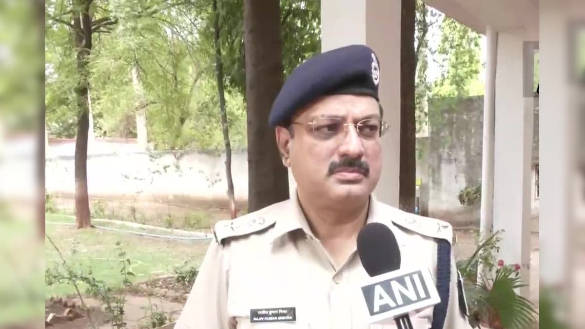 गुना पुलिसकर्मी हत्याकांड: पुलिस ने ढेर किए 2 आरोपी, पिता ने खोले चौंकाने वाले ये राज