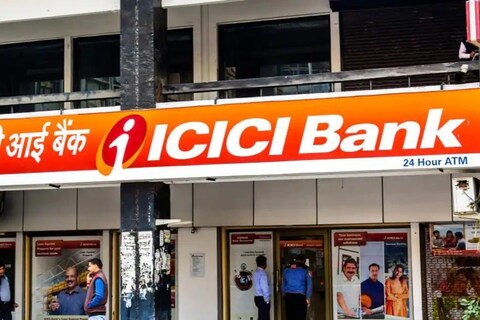 आईसीआईसीआई बैंक (ICICI Bank) 