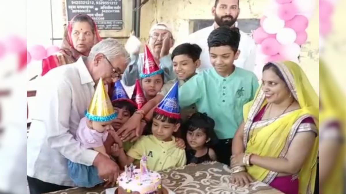 4 साल की बच्ची का फैमिली कोर्ट में धूमधाम से मना बर्थडे, जानिए एक पिता की क्या थी मजबूरी