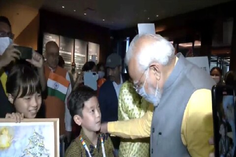 PM मोदी ने जापानी बच्चे की तारीफ भी की. (ANI)