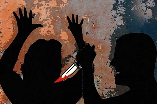 पत्नी की हत्या करने के बाद आरोपी पति अपने गांव में छिपा हुआ था, पुलिस ने उसे गिरफ्तार कर लिया है (प्रतीकात्मक तस्वीर)