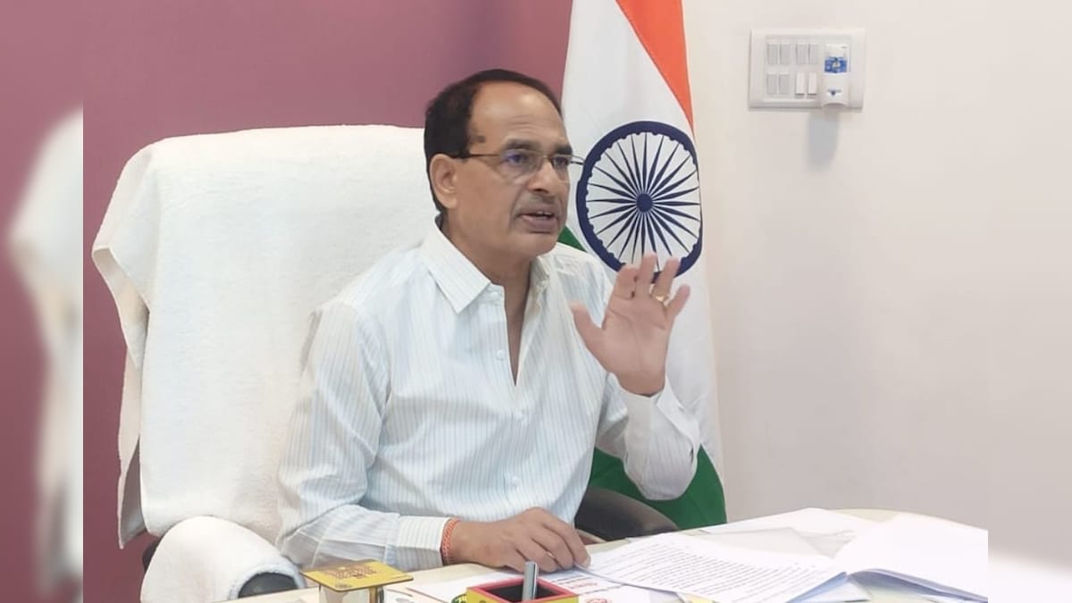 एमपी: सीएम शिवराज ने सुबह 7 बजे बुलाई इमरजेंसी मीटिंग, इस तरह लगाई अफसरों की क्लास