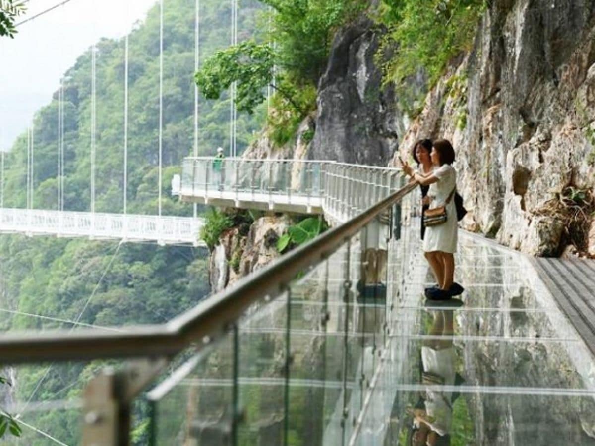 world longest glass bridge vietnam