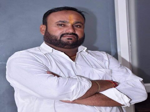 बिहार के शिवहर में मुखिया पति सह जाप नेता की हत्या (मृतक की फाइल फोटो)