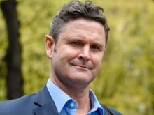 HBD Chris Cairns: गुमनामी की जिंदगी जीने को मजबूर दिग्गज कीवी ऑलराउंडर