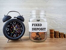 IDFC First और Federal बैंक ने बढ़ाई एफडी पर ब्याज दरें, चेक करें लेटेस्ट रेट्स