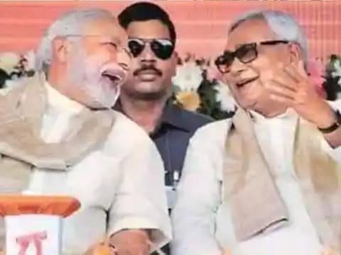 भूमि सुधार और राजस्व मंत्री रामसूरत राय ने घोषणा की कि बिहार के हर जिले में नीतीश नगर और मोदी नगर बनाए जाएंगे. (फाइल फोटो)