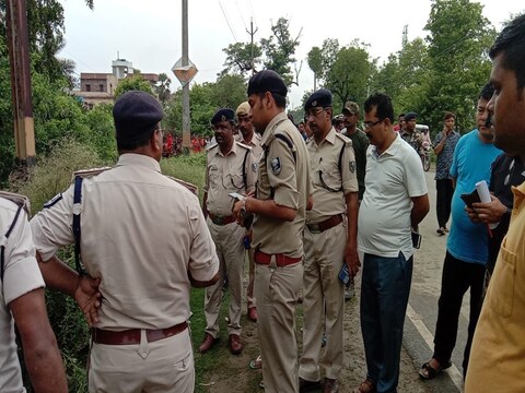 मृतक जवान संदीप तमांग रांची के गोरखा कॉलोनी का रहने वाला था. वो फिलहाल नवादा जेल की सुरक्षा ड्यूटी पर तैनात था