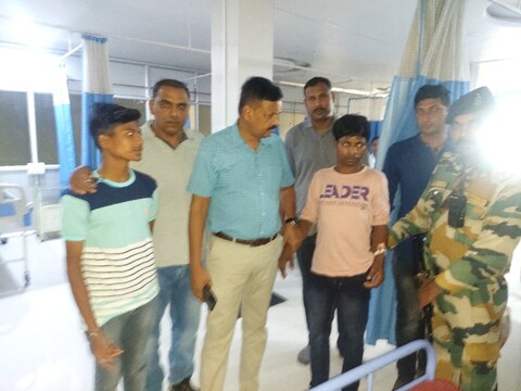 पुलिस ने संदिग्ध को गिरफ्तार कर लिया है.