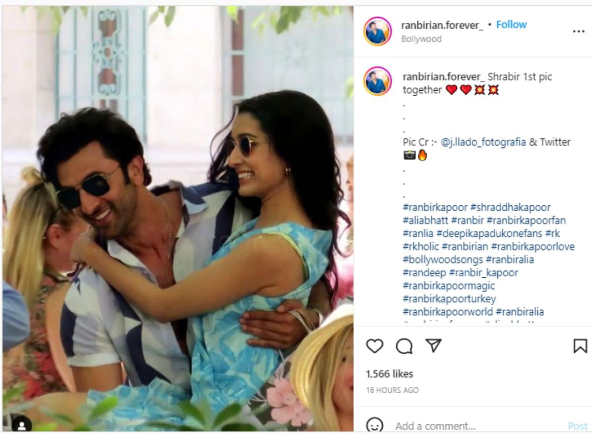 Ranbir Kapoor, Shraddha Kapoor, Ranbir Kapoor-Shraddha Kapoor Pic leak, Ranbir Kapoor lifts Shraddha Kapoor, Luv Ranjan, Luv Ranjan film, Social Media, viral Photo, रणबीर कपूर , श्रद्धा कपूर, श्रद्धा कपूर-रणबीर कपूर की फोटो हुई लीक, सोशल मीडिया, वायरल फोटो