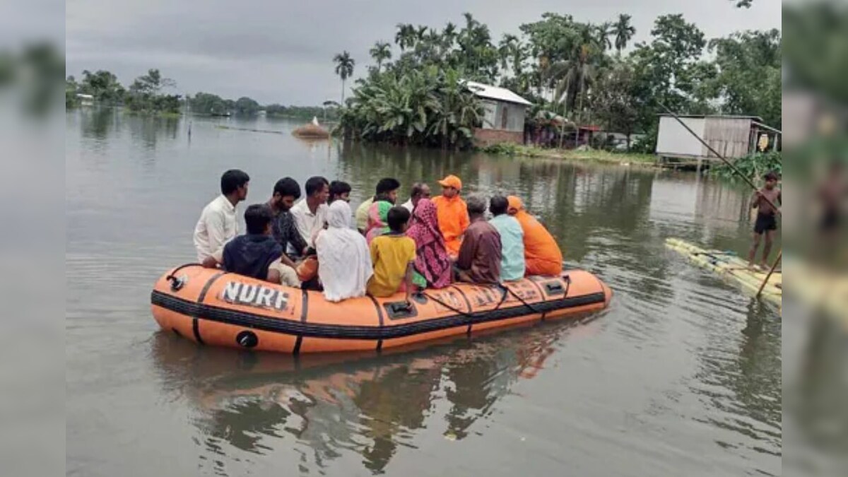 Flood in Tripura: त्रिपुरा में तेज बारिश के बाद बाढ़ का कहर 10 हजार से ज्यादा लोग हुए बेघर