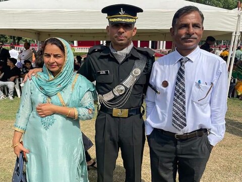 केतन अपने कैप्टन दादा और मेजर भाई के स्टार देखकर हमेशा सेना में जाने की बात करता था.