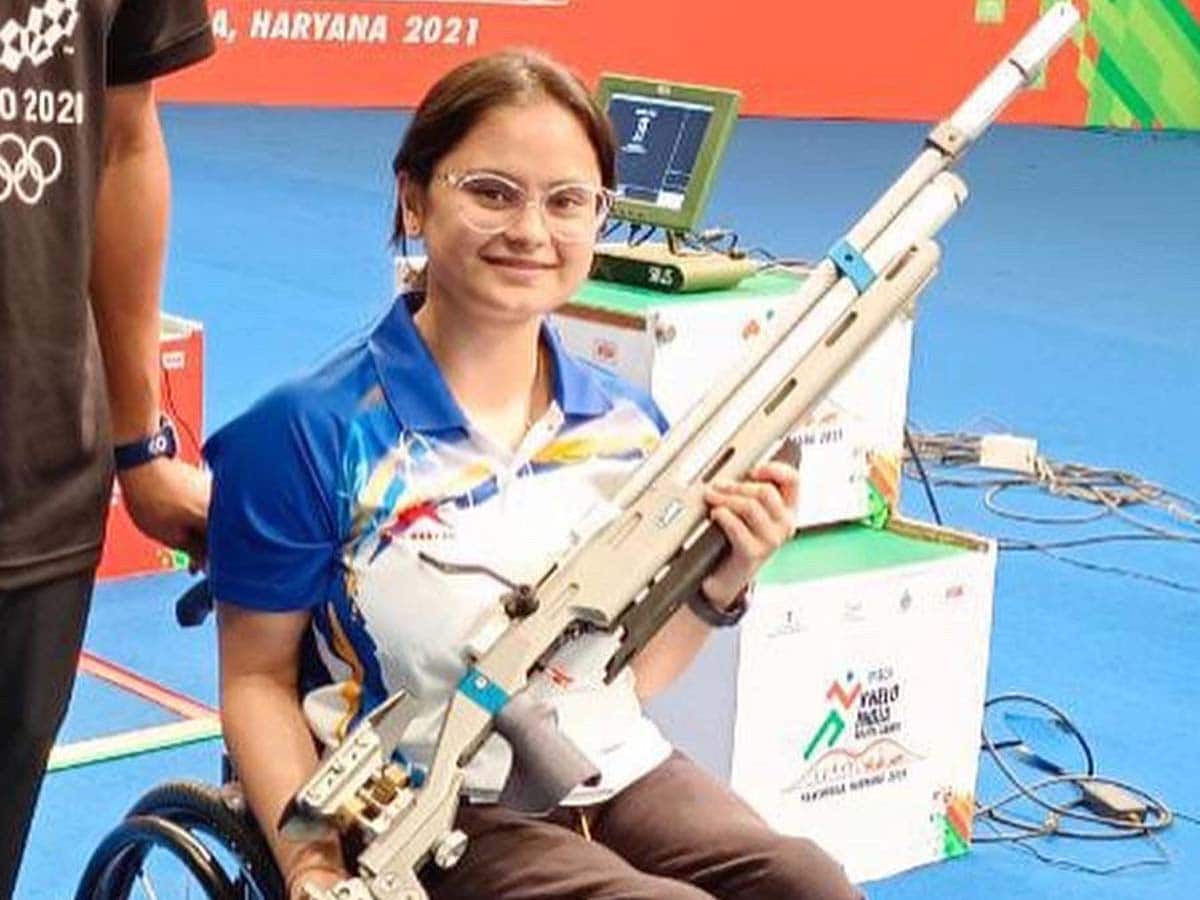 अवनि लेखरा ने पैरा-शूटिंग वर्ल्ड कप में विश्व रिकॉर्ड के साथ जीता गोल्ड,  पैरालंपिक गेम्स का भी मिला टिकट - para shooting world cup avani lekhara  wins gold medal with ...