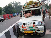 Gorakhpur: सड़क हादसे में 3 मजदूरों की मौत, CM योगी ने किया आर्थिक मदद का ऐलान