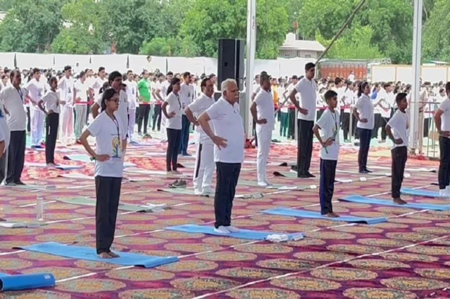 मुख्यमंत्री मनोहर लाल खट्टर ने कहा कि इन सभी युवाओं को पुलिस में वरीयता दी जाएगी. अग्निपथ से रिटायर्ड युवा ग्रुप C में भी भर्ती हो सकते हैं.