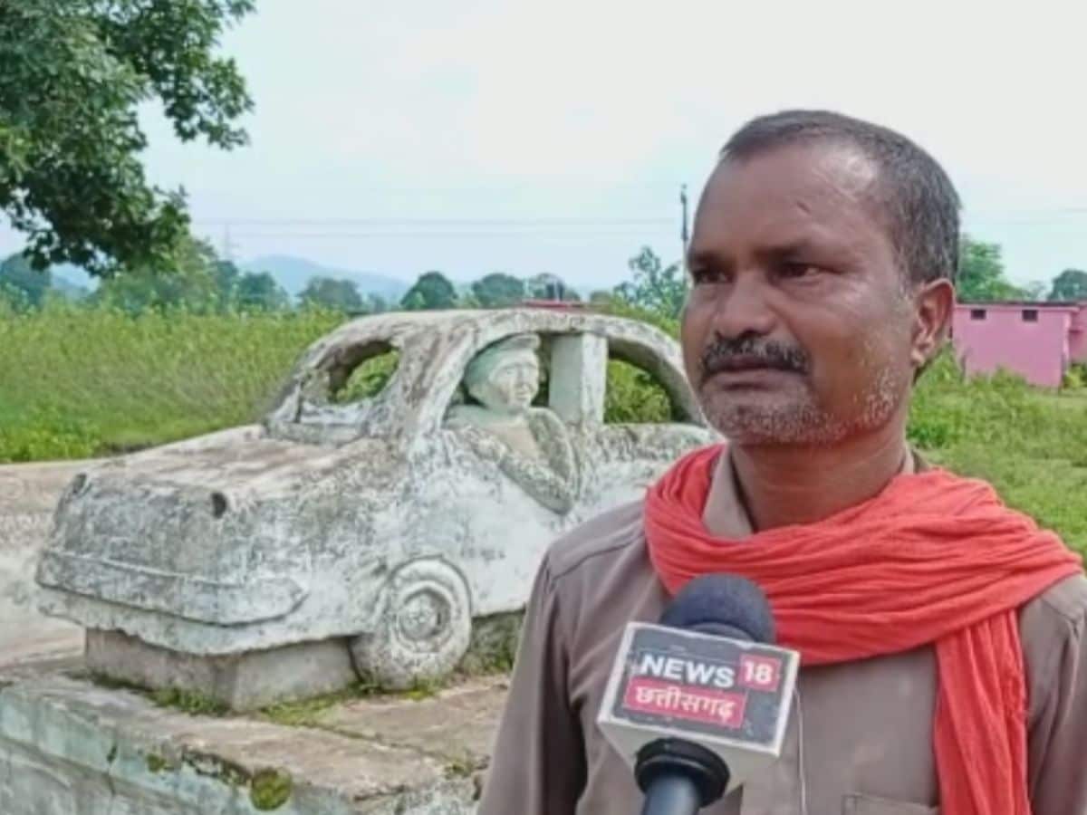 unique mausoleum in dhamtari, anokhi samadhi, car on samadhi, samadhi par truck, jeep sculpture on the tomb, dhamtari nagri block mein anokhi samadhi, अनोखी परंपरा, आदिवासी कलाकृति, धमतरी समाचार, छत्तीसगढ़ हिंदी खबर, Tribal tradition, Chhattisgarh hindi news, tomb of tribes, Chhattisgarh tribals, mausoleum in tribes, समाधि पर बनवा दी जीप और कार, ट्रक वाली समाधि, धमतरी के अनोखे मठ, मठ पर कार का ढांचा,
