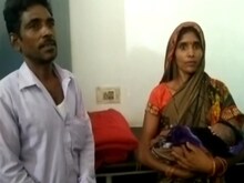 गार्डन में पड़ा था नवजात, बच्चे देखकर घबराए, फिर ऐसे बची जान...
