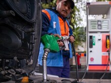 Petrol Diesel Prices : ब्रेंट क्रूड 3 डॉलर सस्‍ता, क्‍या पेट्रोल के भी दाम घटे