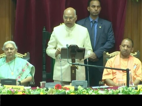 माननीय राष्ट्रपति रामनाथ कोविंद ने सोमवार को उत्तर प्रदेश विधानमंडल के दोनों सदनों की संयुक्त बैठक को संबोधित किया.