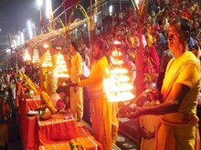 अयोध्या में सरयू जयंती पर बरसी धर्म संस्कृति की अलौकिक छटा, देखें फोटो