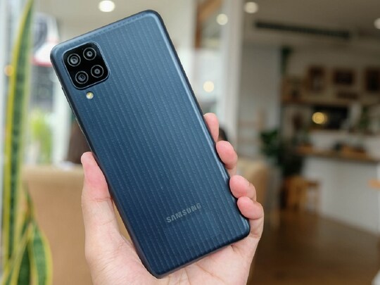 EMI पर मिल रहे Samsung के फ्लैगशिप फोन
