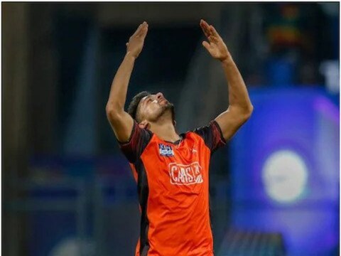 उमरान मलिक को इस आईपीएल की सबसे बड़ी खोज माना जा रहा है. (PC-IPL)