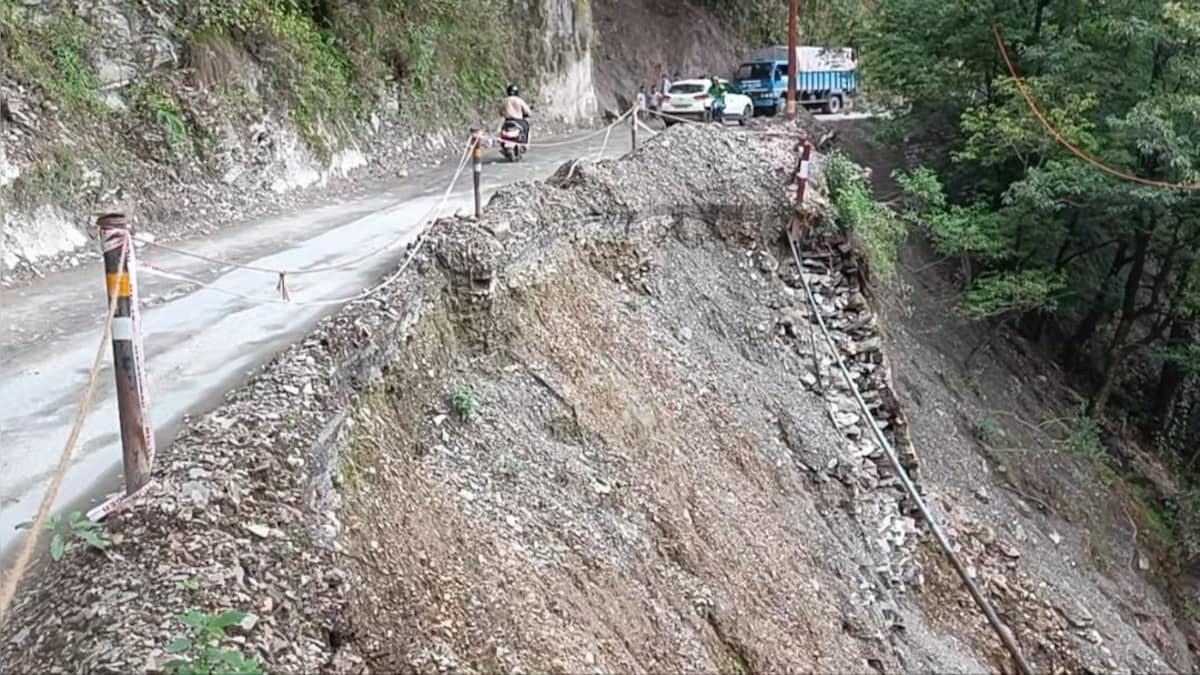 Nainital: बारिश ने बढ़ाई लोगों की चिंता क्या कट जाएगा नैनीताल से भवाली का संपर्क