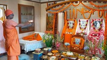 गुरु पूर्णिमा पर रामकृष्ण कुटीर में विशेष पूजा, स्वामी विवेकानंद से है रिश्‍ता