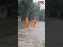 Rain in Mumbai : पानी -पानी हुई शहर की सड़कें । #shorts । Hindi News । Weather News