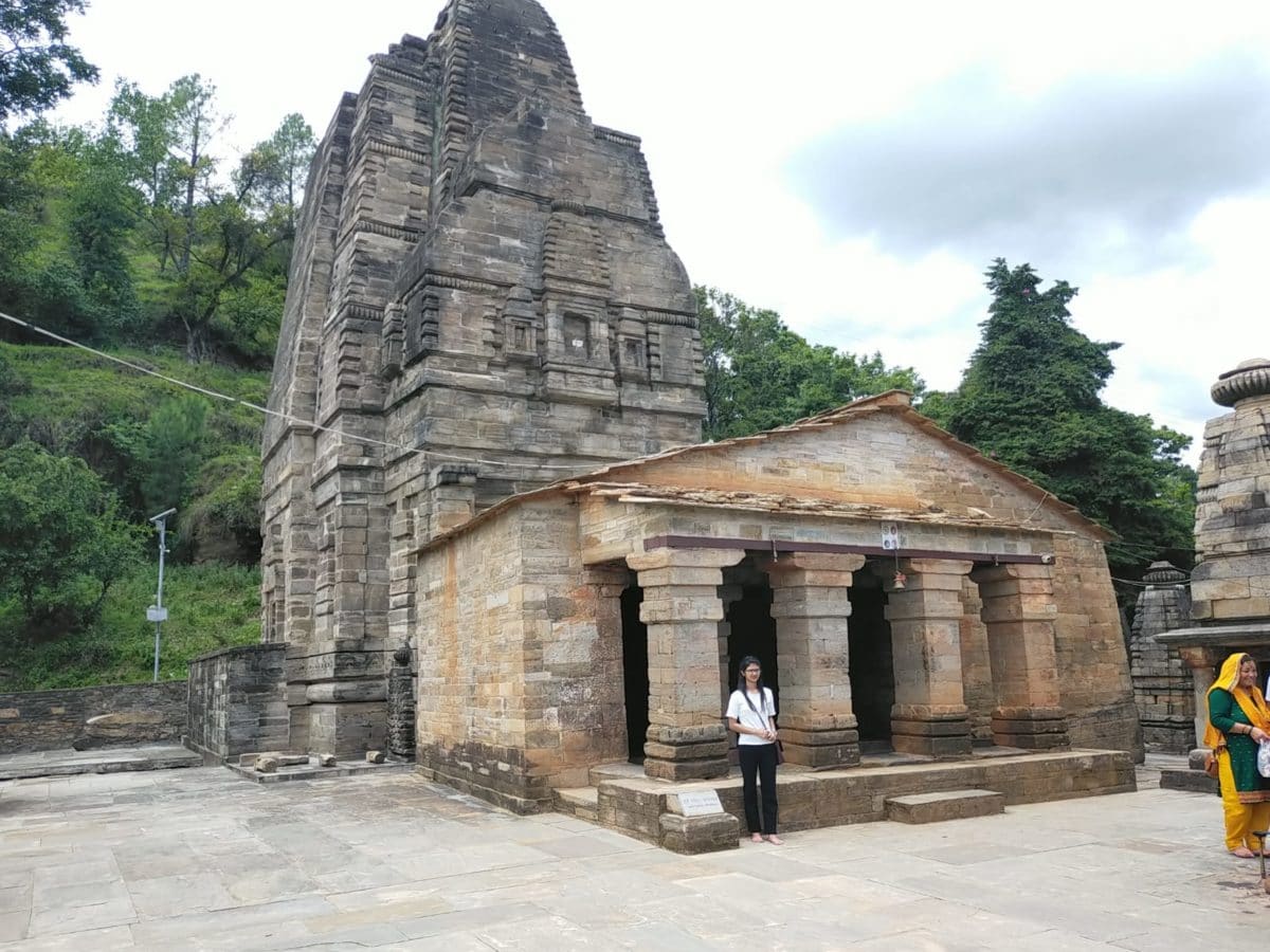 कटारमल भारत का दूसरा सबसे बड़ा सूर्य मंदिर