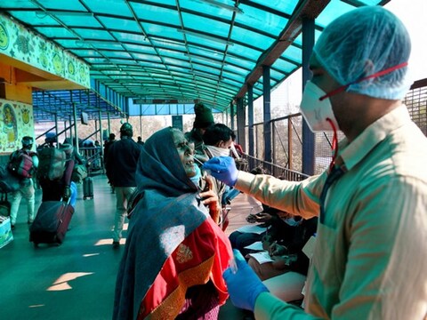  देश में पिछले 24 घंटे में कोरोना के 16,866 नए मामले (ANI)