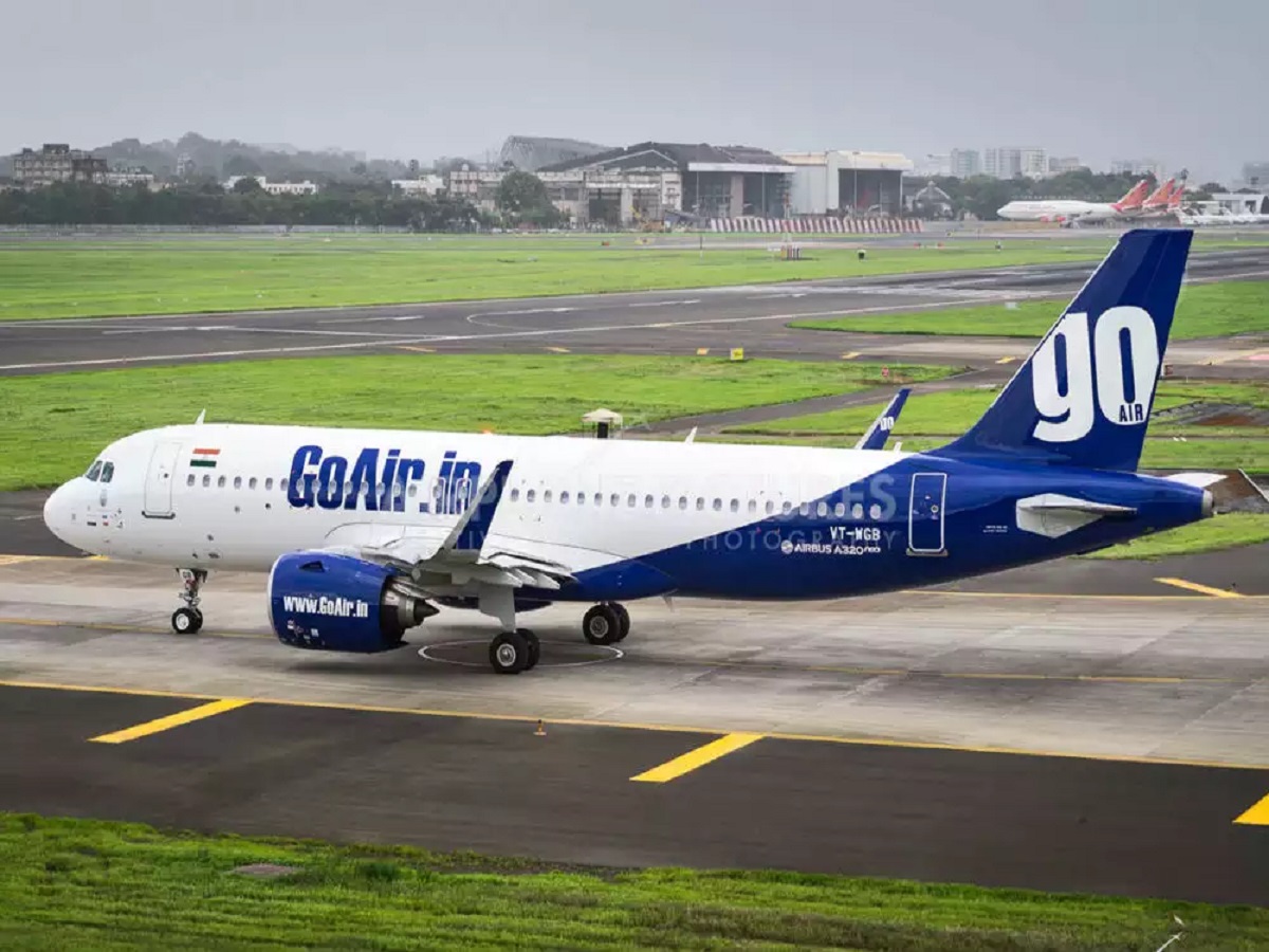 मालदीव जा रही गो एयर की फ्लाइट को 'स्मोक वॉर्निंग' के कारण कोयंबटूर में  उतारा गया - go air maldives flight land in coimbatore – News18 हिंदी