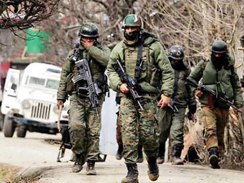 कश्मीर में सेना ने आतंकियों के साथ-साथ आतंकी नेटवर्क भी ध्वस्त किए (फाइल फोटो)