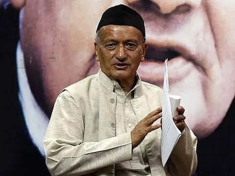 महाराष्ट्र के राज्यपाल भगत सिंह कोश्यारी ने अपने बयान पर स्पष्टीकरण जारी किया है.