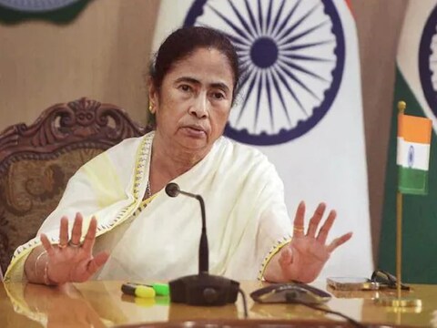 कलकत्ता HC से ममता सरकार को झटका, ‘दुआरे राशन’ योजना अवैध घोषित
 (फाइल फोटो)