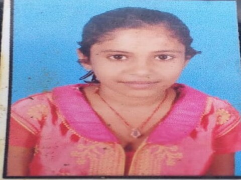 हाजीपुर के कस्तूरबा गांधी विद्यालय से 11वीं की छात्रा गायब हो गयी है.