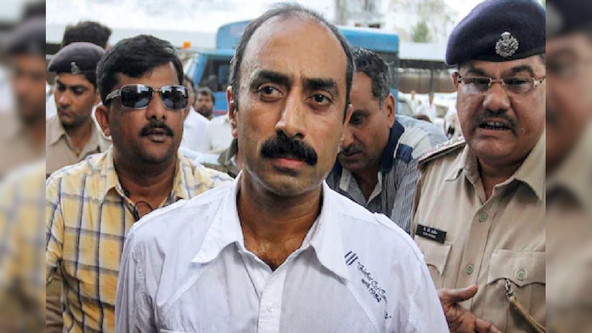 गुजरात दंगाः पूर्व IPS संजीव भट्ट को क्राइम ब्रांच ने जेल से ही कर लिया गिरफ्तार जानें क्या है पूरा मामला