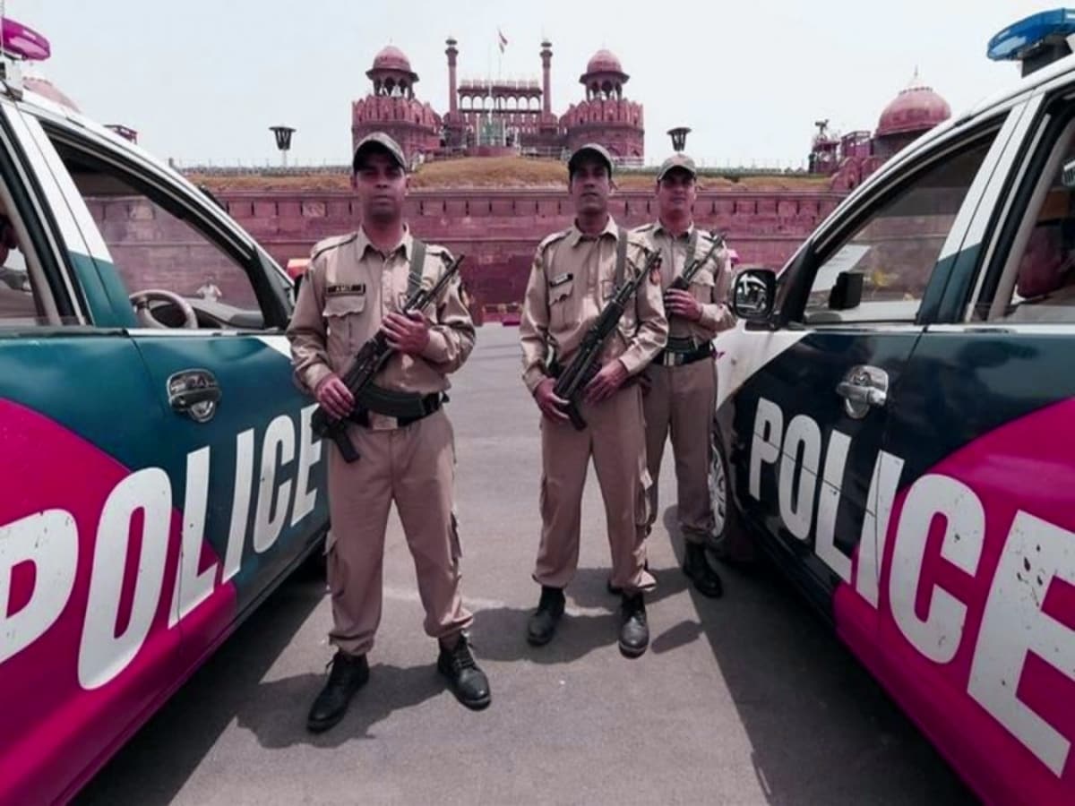 Families of Injured Delhi Police Officers Demand Justice After Protests