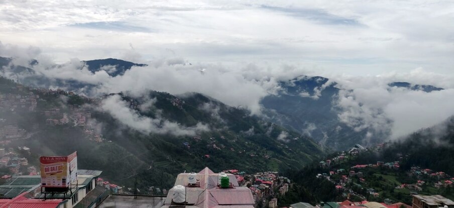  विभाग की ओर से येलो अलर्ट जारी किया गया है. प्रदेश में कुछेक स्थानों पर फ्लैश फ्लड आने की भी संभावना जताई गई है.