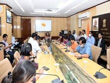 हेलमेट, प्रेशर कुकर और LPG सिलेंडर के बाद अब बैटरी वाहनों पर CCPA की सख्ती