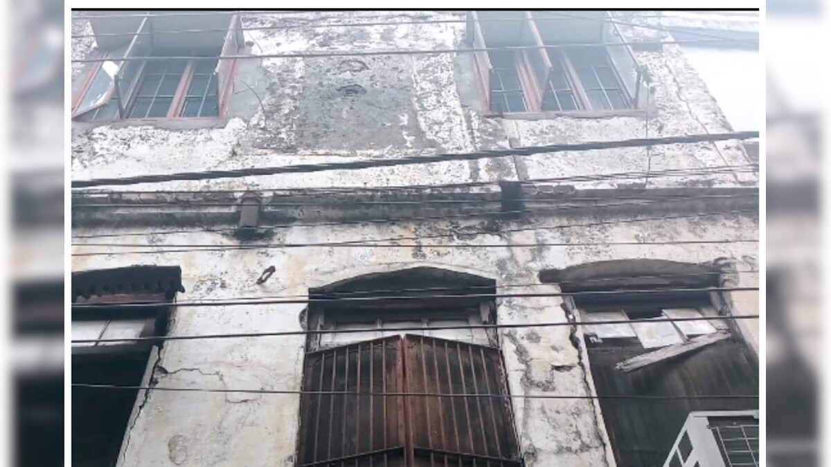 बारिश के मौसम में लोगों को पुरानी इमारतों का सता रहा डर देहरादून नगर निगम ने जारी किया नोटिस