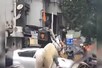 Video : घोड़े पर बैठकर खाना डिलीवर करने पहुंचा डिलीवरी ब्वॉय, पब्लिक हैरान !
