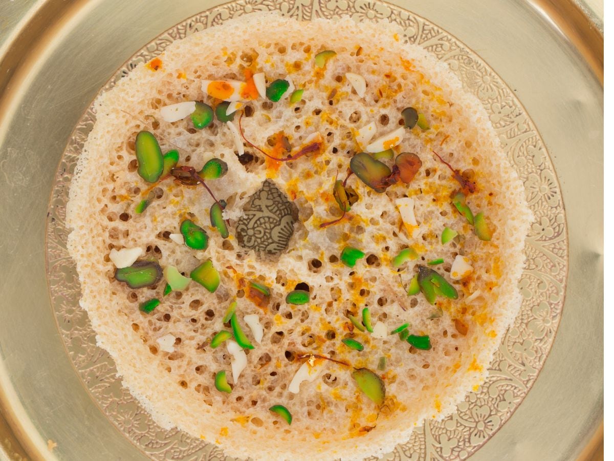 how-many-flavors-of-ghevar-are-there-hindustan-news-hub